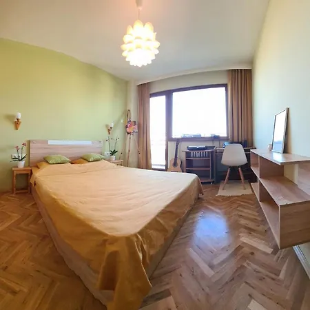 Cozy 1bd Flat - Panoramic Mountain View Balcony By Flat Mаnager *