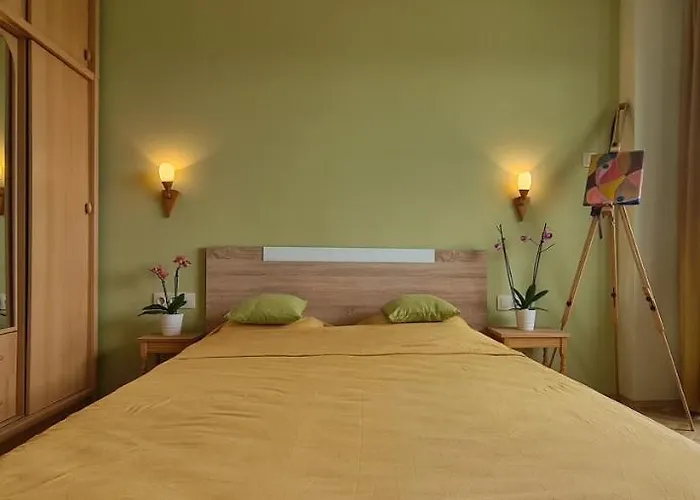 Panoramic And Spacious Flat Near The Centre アパート *